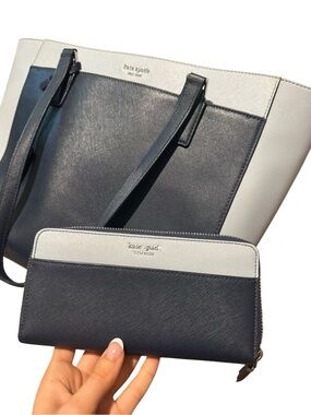 Kate Spade Two Tone Blue Zip-Around Wallet